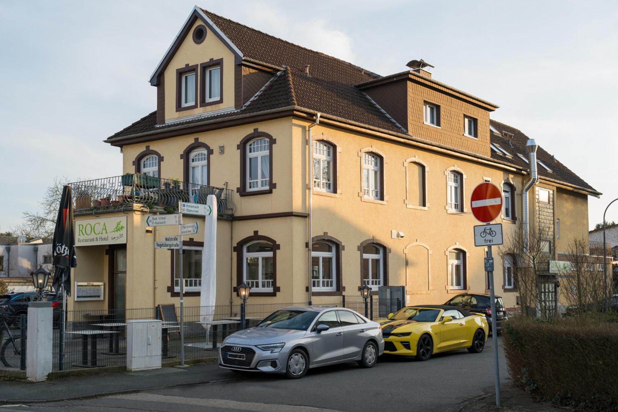 Roca Restaurant Und Hotel Bommersheim Екстер'єр фото